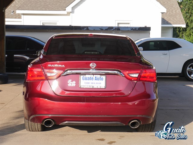 Nissan Maxima photo 12