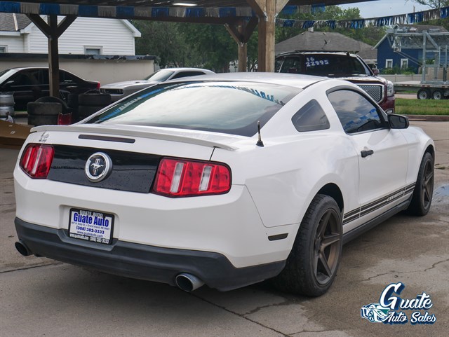 Ford Mustang photo 11