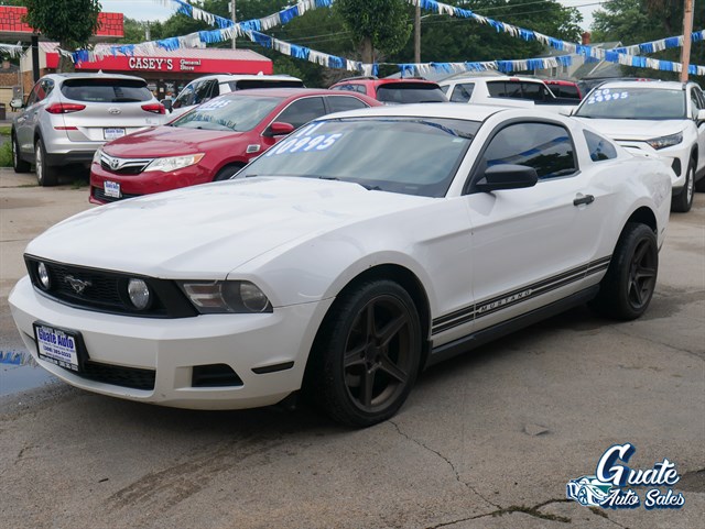 Ford Mustang photo 3