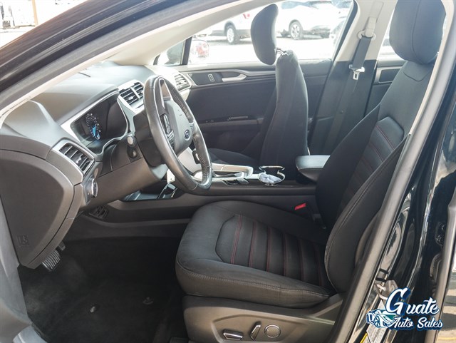 Ford Fusion photo 4