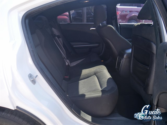 Dodge Charger photo 14