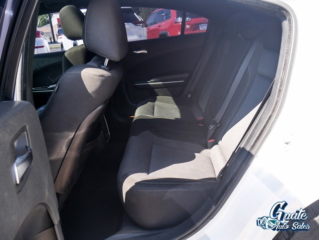 Dodge Charger photo 9