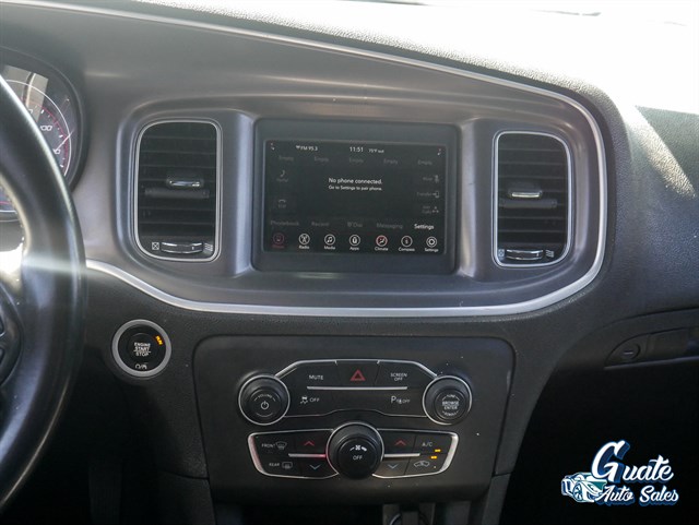 Dodge Charger photo 8