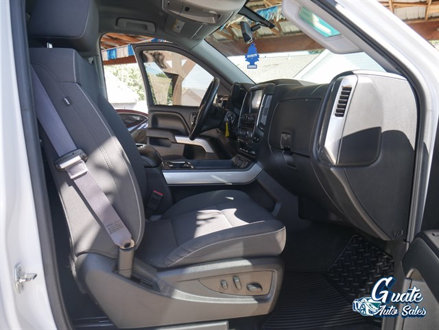 Chevrolet Silverado photo 15