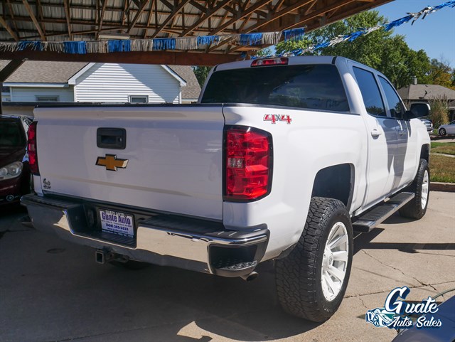 Chevrolet Silverado photo 13