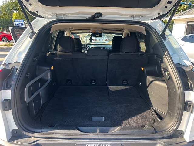 Jeep Cherokee photo 17