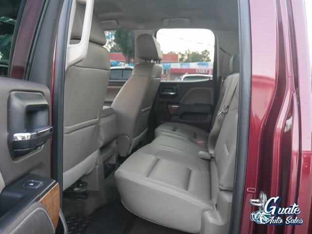 GMC Sierra photo 10