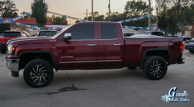 GMC Sierra photo 4