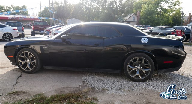 Dodge Challenger photo 5