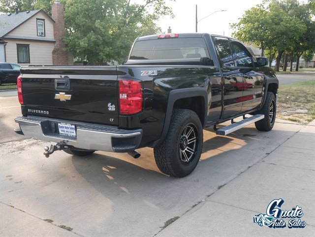 Chevrolet Silverado photo 14