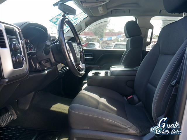 GMC Sierra photo 4