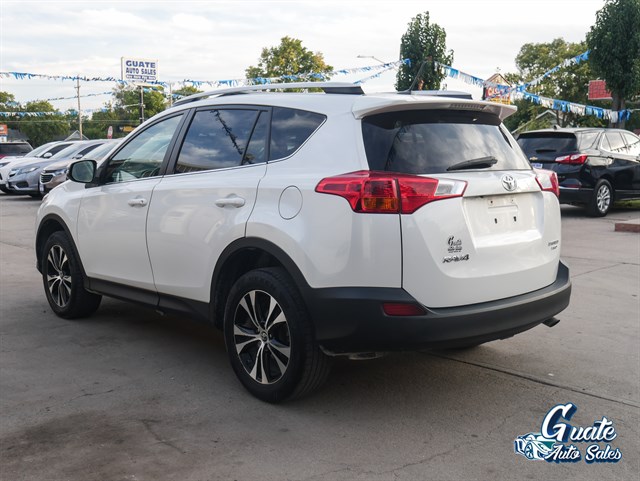 Toyota RAV4 photo 8
