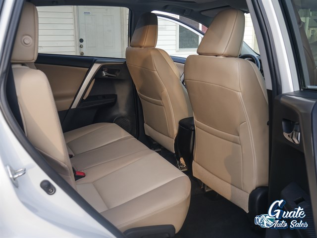 Toyota RAV4 photo 13