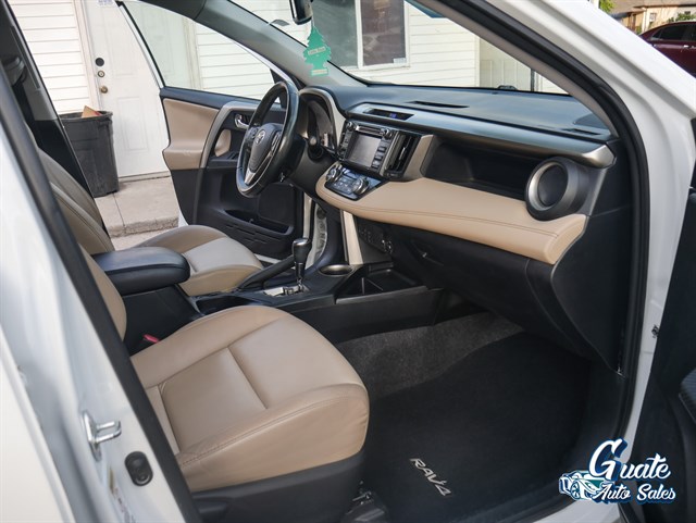Toyota RAV4 photo 14