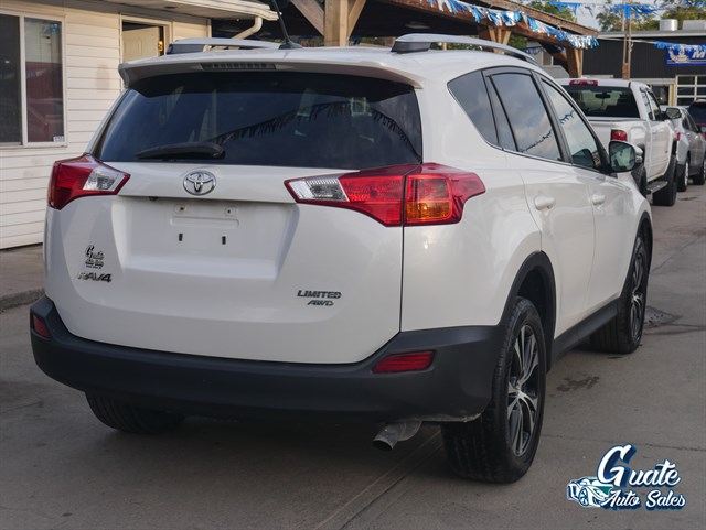 Toyota RAV4 photo 11