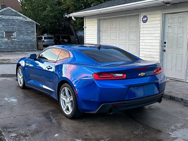 Chevrolet Camaro photo 4