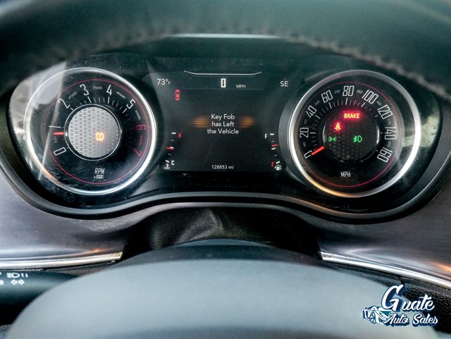 Dodge Challenger photo 6