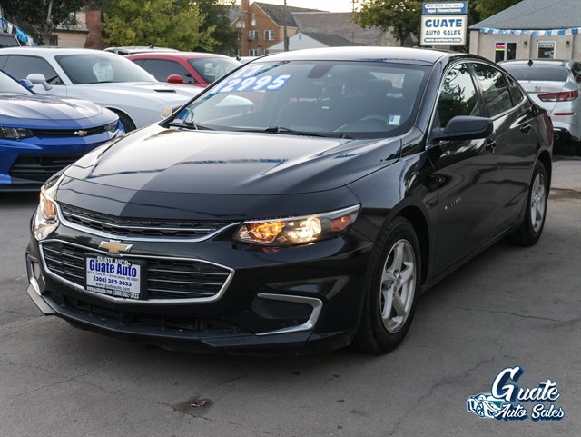 Chevrolet Malibu photo 3