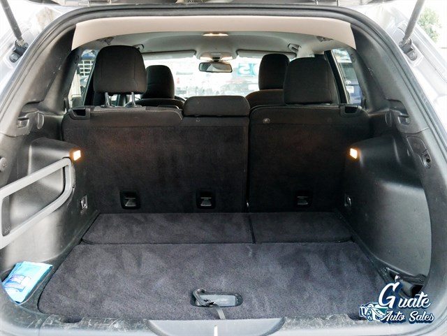 Jeep Cherokee photo 12