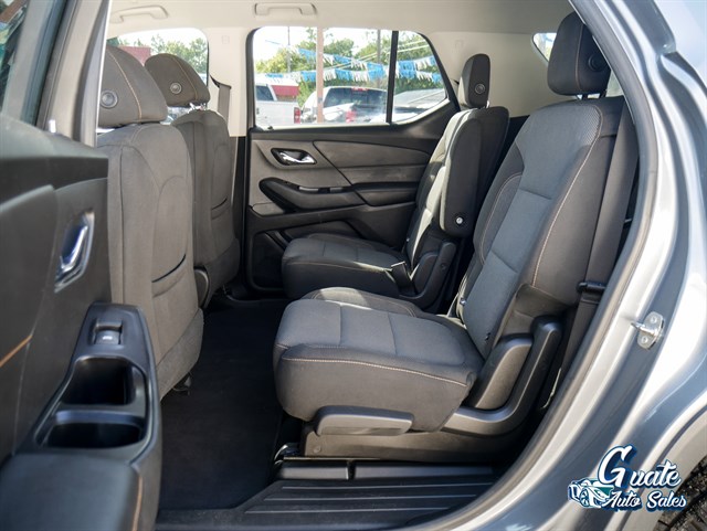 Chevrolet Traverse photo 10
