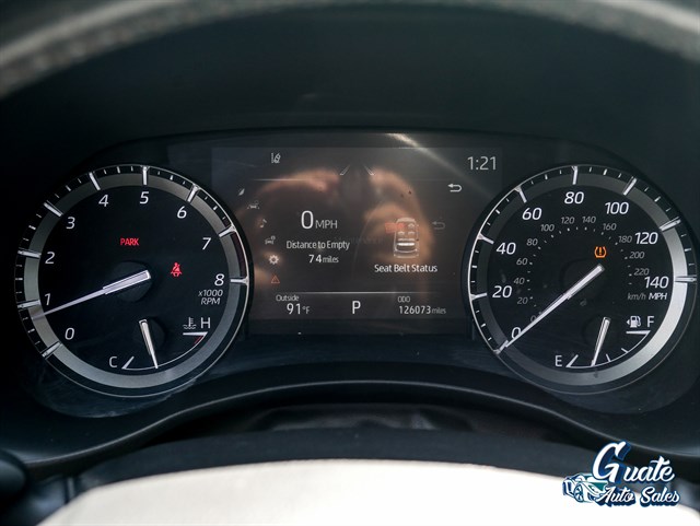 Toyota Highlander photo 6