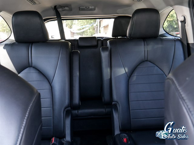 Toyota Highlander photo 11