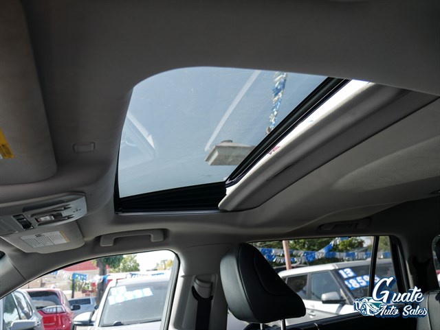 Toyota Highlander photo 9