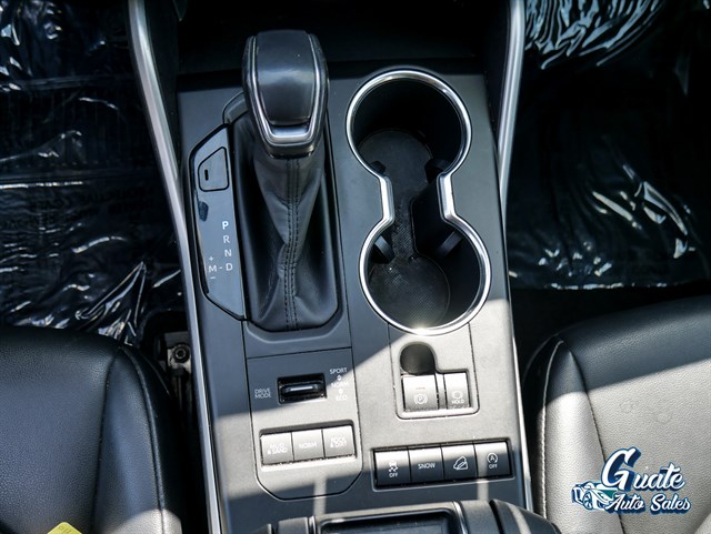 Toyota Highlander photo 10