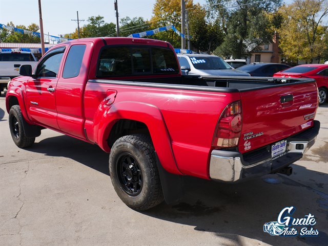 Toyota Tacoma photo 7