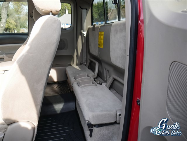 Toyota Tacoma photo 6