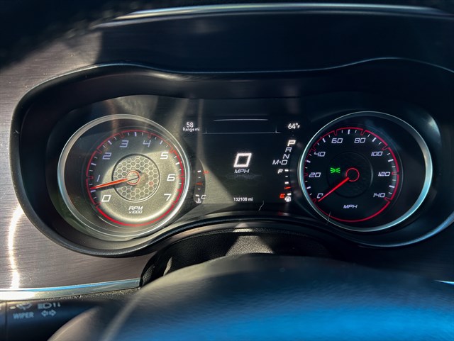 Dodge Charger photo 12