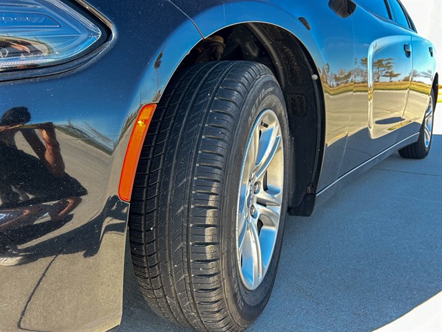 Dodge Charger photo 17