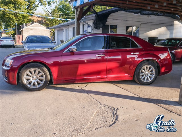 Chrysler 300 photo 4