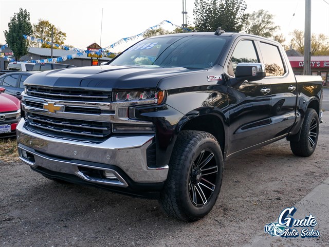 Chevrolet Silverado photo 3