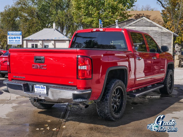 GMC Sierra photo 12