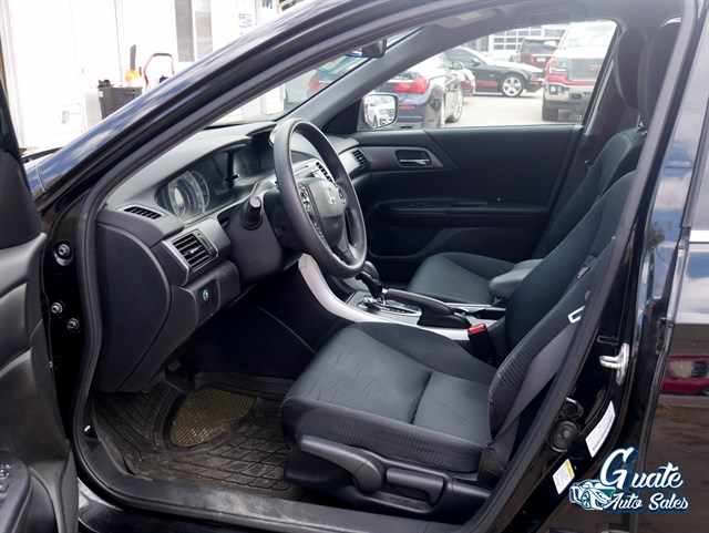 Honda Accord photo 5