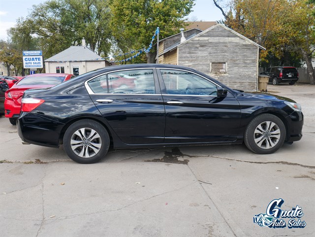 Honda Accord photo 13