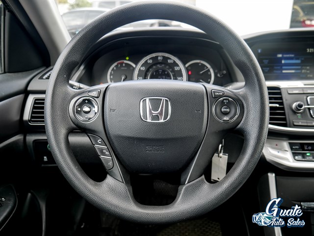 Honda Accord photo 7