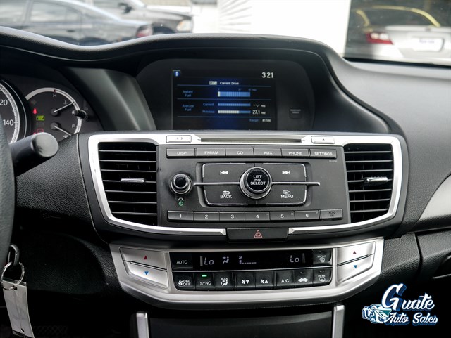 Honda Accord photo 8