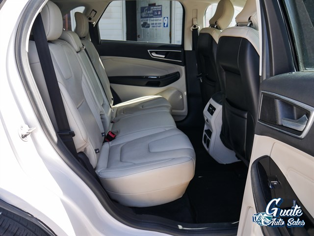 Ford Edge photo 15