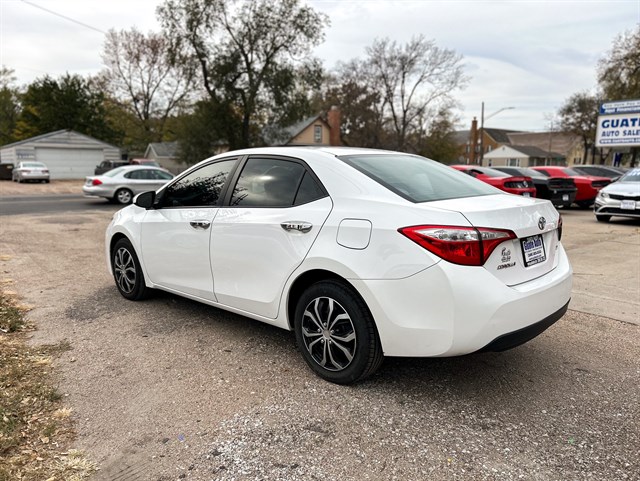 Toyota Corolla photo 10