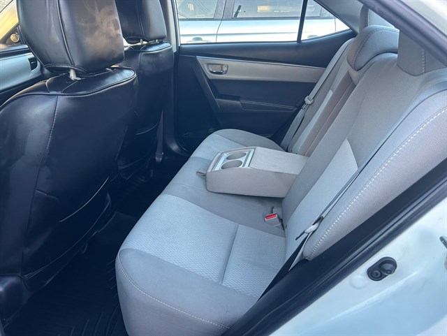 Toyota Corolla photo 6