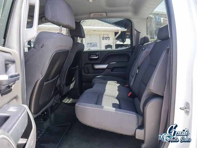 Chevrolet Silverado photo 8