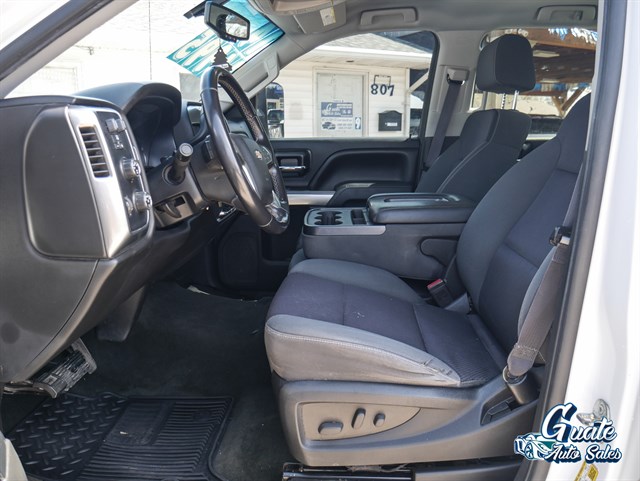 Chevrolet Silverado photo 4