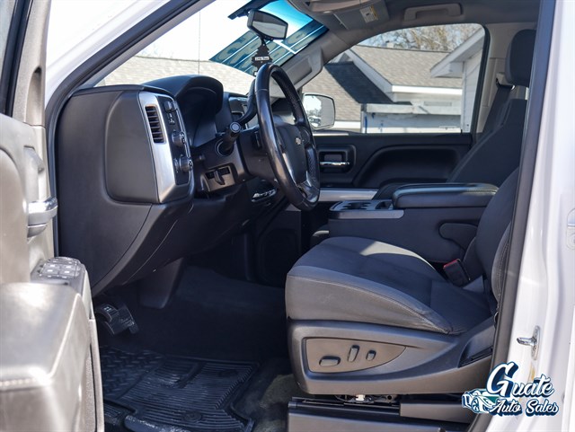 Chevrolet Silverado photo 5