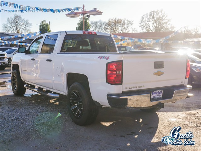 Chevrolet Silverado photo 10