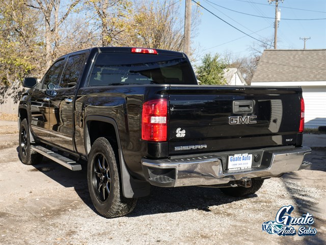 GMC Sierra photo 10