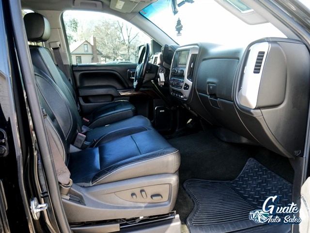 GMC Sierra photo 15
