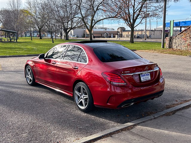 Mercedes-Benz C-Class photo 10