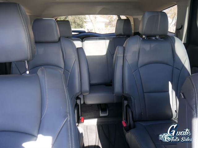 Buick Enclave photo 19